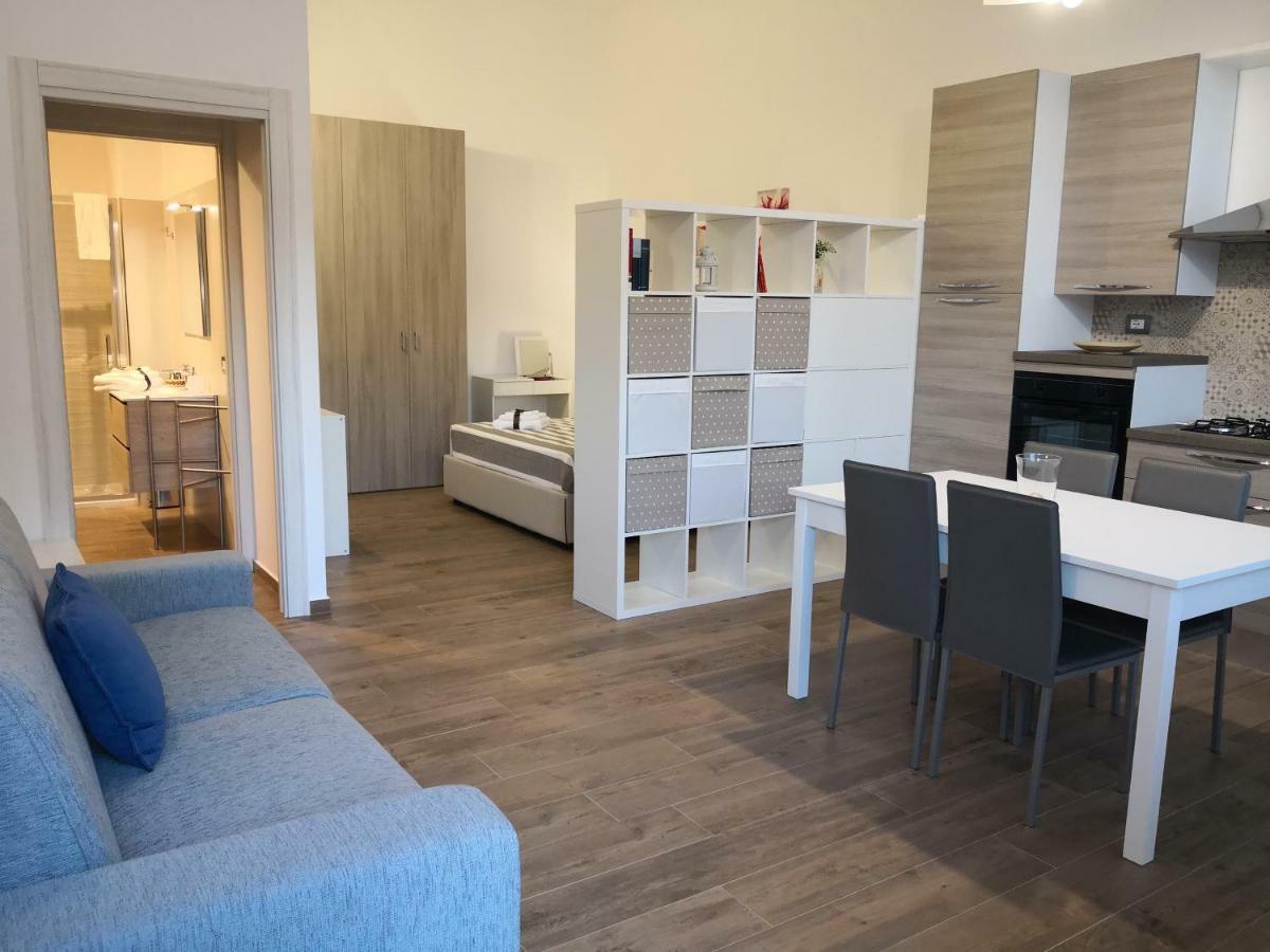 Tiny House Naxos 호텔 지아르디니낙소스 외부 사진